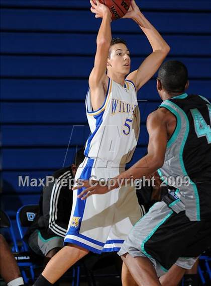 Thumbnail 1 in Sheldon vs. Wood (Les Curry Invitational) photogallery.