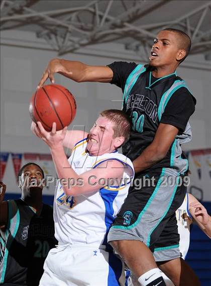 Thumbnail 3 in Sheldon vs. Wood (Les Curry Invitational) photogallery.