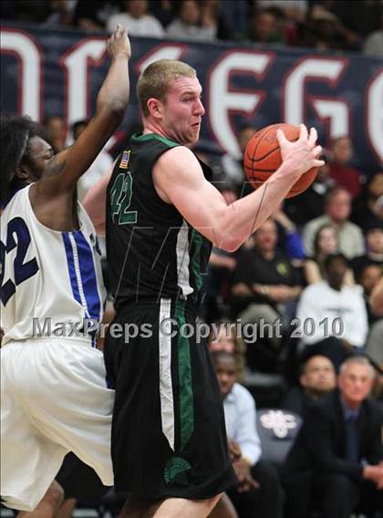Thumbnail 3 in Newark Memorial vs. De La Salle (CIF NCS D1 Final) photogallery.