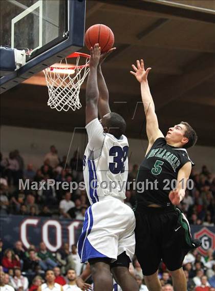 Thumbnail 3 in Newark Memorial vs. De La Salle (CIF NCS D1 Final) photogallery.