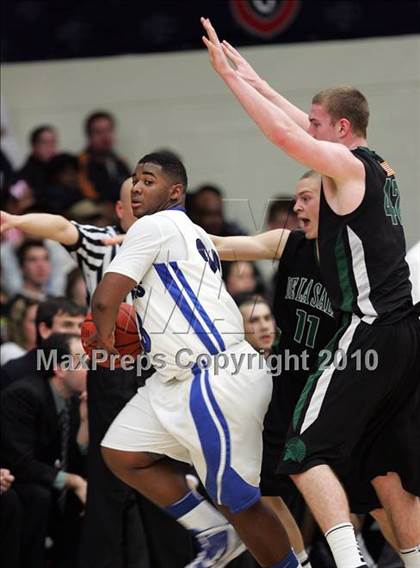 Thumbnail 3 in Newark Memorial vs. De La Salle (CIF NCS D1 Final) photogallery.