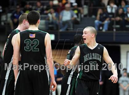 Thumbnail 3 in Newark Memorial vs. De La Salle (CIF NCS D1 Final) photogallery.