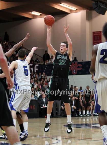 Thumbnail 2 in Newark Memorial vs. De La Salle (CIF NCS D1 Final) photogallery.