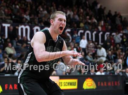 Thumbnail 3 in Newark Memorial vs. De La Salle (CIF NCS D1 Final) photogallery.