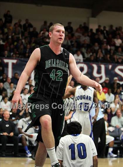 Thumbnail 2 in Newark Memorial vs. De La Salle (CIF NCS D1 Final) photogallery.