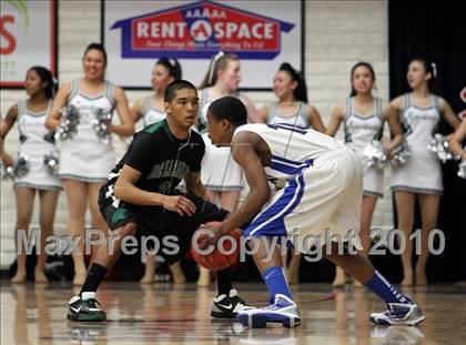 Thumbnail 1 in Newark Memorial vs. De La Salle (CIF NCS D1 Final) photogallery.