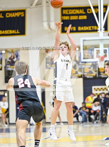 Thumbnail 3 in Wapahani @ Shenandoah photogallery.