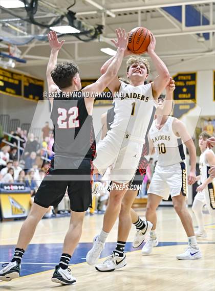 Thumbnail 2 in Wapahani @ Shenandoah photogallery.
