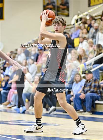 Thumbnail 3 in Wapahani @ Shenandoah photogallery.