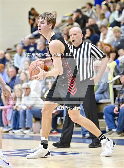 Thumbnail 3 in Wapahani @ Shenandoah photogallery.