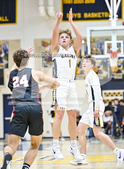 Thumbnail 1 in Wapahani @ Shenandoah photogallery.