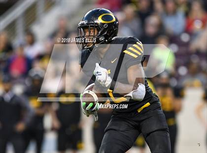 Thumbnail 3 in Midway vs. Klein Oak (UIL 6A Regional Playoff) photogallery.