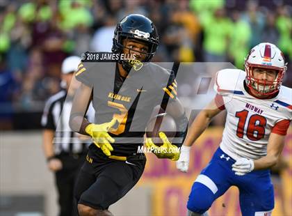 Thumbnail 1 in Midway vs. Klein Oak (UIL 6A Regional Playoff) photogallery.