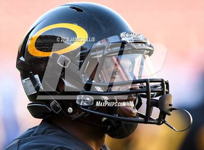 Thumbnail 1 in Midway vs. Klein Oak (UIL 6A Regional Playoff) photogallery.