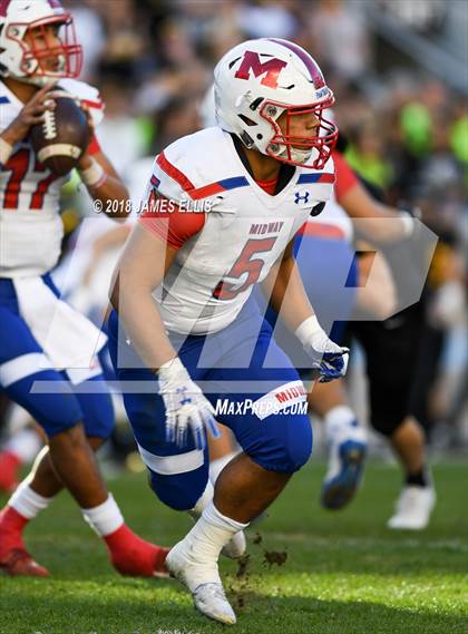 Thumbnail 1 in Midway vs. Klein Oak (UIL 6A Regional Playoff) photogallery.