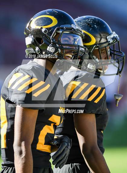 Thumbnail 2 in Midway vs. Klein Oak (UIL 6A Regional Playoff) photogallery.