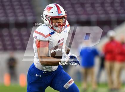 Thumbnail 3 in Midway vs. Klein Oak (UIL 6A Regional Playoff) photogallery.