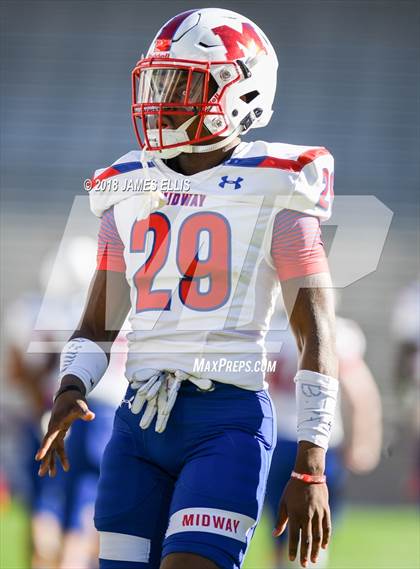 Thumbnail 3 in Midway vs. Klein Oak (UIL 6A Regional Playoff) photogallery.