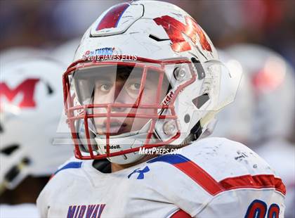 Thumbnail 2 in Midway vs. Klein Oak (UIL 6A Regional Playoff) photogallery.