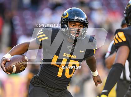 Thumbnail 2 in Midway vs. Klein Oak (UIL 6A Regional Playoff) photogallery.