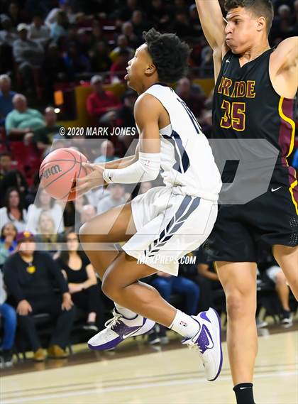 Thumbnail 3 in Mountain Pointe vs. Desert Vista (AIA 6A Final) photogallery.