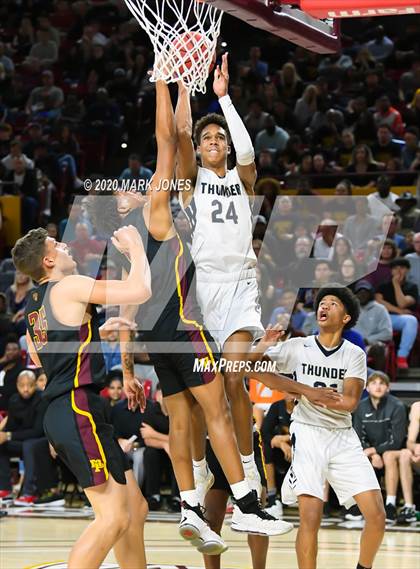 Thumbnail 3 in Mountain Pointe vs. Desert Vista (AIA 6A Final) photogallery.