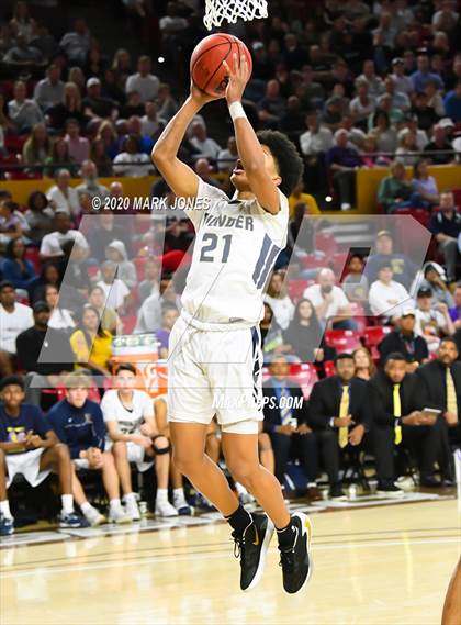 Thumbnail 2 in Mountain Pointe vs. Desert Vista (AIA 6A Final) photogallery.