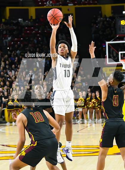 Thumbnail 2 in Mountain Pointe vs. Desert Vista (AIA 6A Final) photogallery.