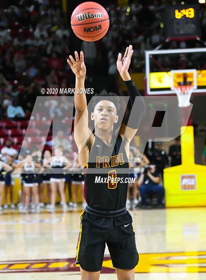 Thumbnail 2 in Mountain Pointe vs. Desert Vista (AIA 6A Final) photogallery.
