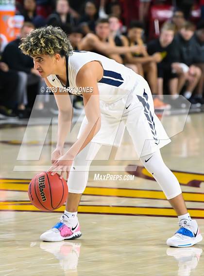 Thumbnail 2 in Mountain Pointe vs. Desert Vista (AIA 6A Final) photogallery.