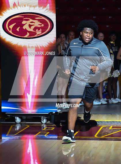 Thumbnail 3 in Mountain Pointe vs. Desert Vista (AIA 6A Final) photogallery.