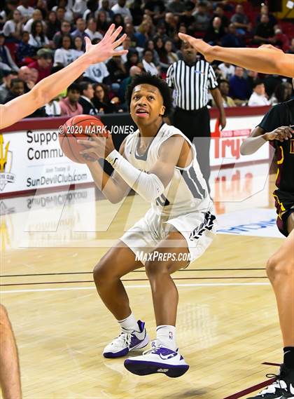 Thumbnail 2 in Mountain Pointe vs. Desert Vista (AIA 6A Final) photogallery.