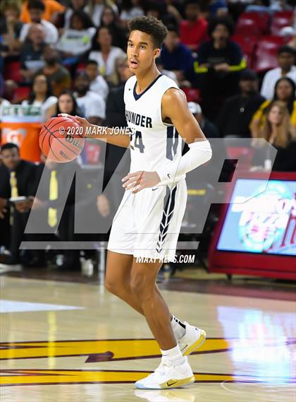 Thumbnail 2 in Mountain Pointe vs. Desert Vista (AIA 6A Final) photogallery.