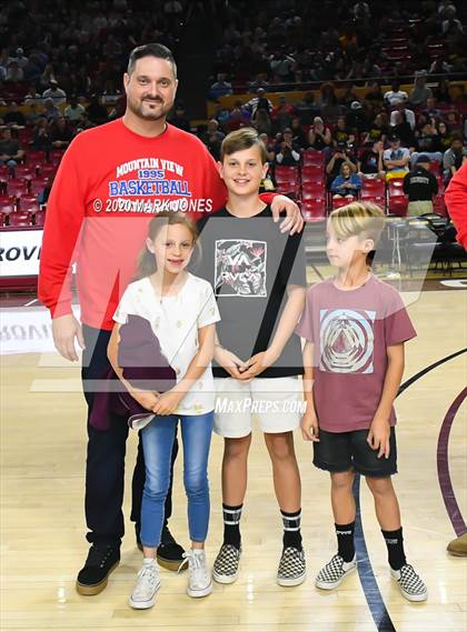 Thumbnail 2 in Mountain Pointe vs. Desert Vista (AIA 6A Final) photogallery.