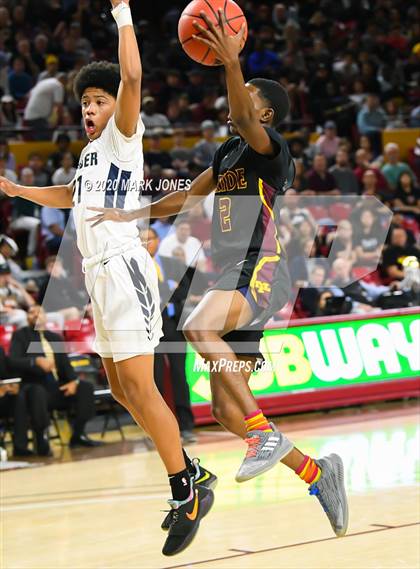 Thumbnail 2 in Mountain Pointe vs. Desert Vista (AIA 6A Final) photogallery.