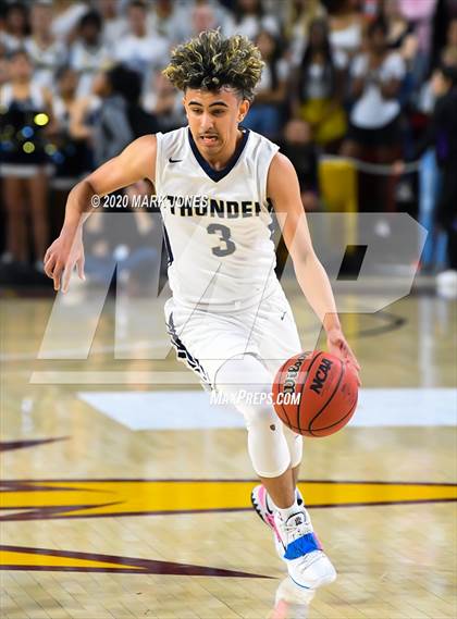 Thumbnail 2 in Mountain Pointe vs. Desert Vista (AIA 6A Final) photogallery.