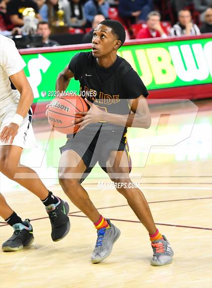 Thumbnail 2 in Mountain Pointe vs. Desert Vista (AIA 6A Final) photogallery.