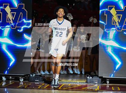 Thumbnail 2 in Mountain Pointe vs. Desert Vista (AIA 6A Final) photogallery.