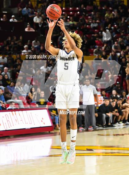 Thumbnail 2 in Mountain Pointe vs. Desert Vista (AIA 6A Final) photogallery.