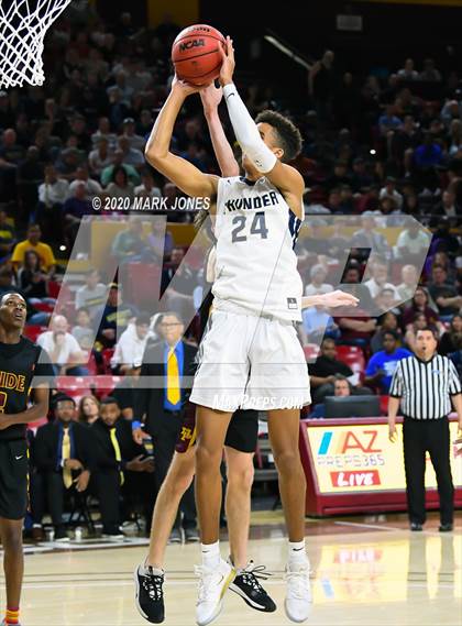 Thumbnail 1 in Mountain Pointe vs. Desert Vista (AIA 6A Final) photogallery.