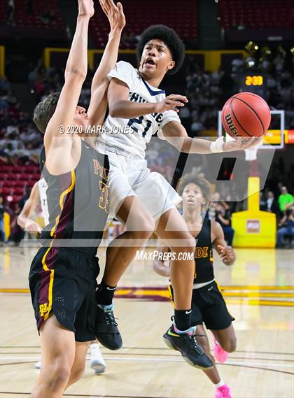 Thumbnail 2 in Mountain Pointe vs. Desert Vista (AIA 6A Final) photogallery.