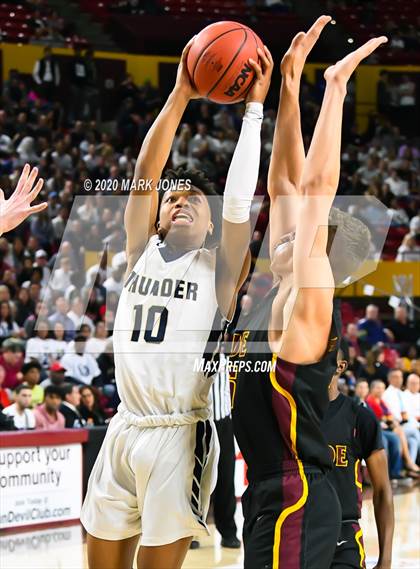 Thumbnail 3 in Mountain Pointe vs. Desert Vista (AIA 6A Final) photogallery.