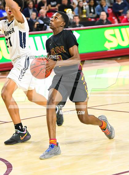 Thumbnail 1 in Mountain Pointe vs. Desert Vista (AIA 6A Final) photogallery.