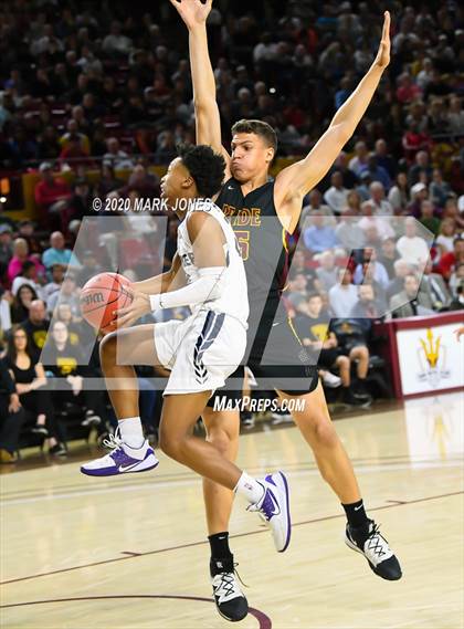 Thumbnail 2 in Mountain Pointe vs. Desert Vista (AIA 6A Final) photogallery.