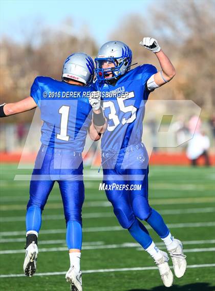 Thumbnail 2 in Broomfield vs. Windsor (CHSAA 4A Semifinal) photogallery.