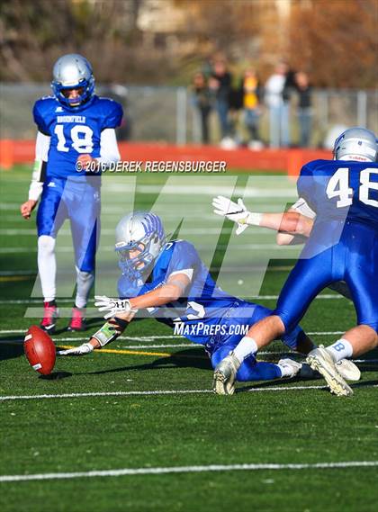 Thumbnail 2 in Broomfield vs. Windsor (CHSAA 4A Semifinal) photogallery.
