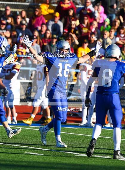Thumbnail 3 in Broomfield vs. Windsor (CHSAA 4A Semifinal) photogallery.