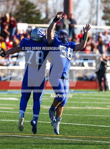 Thumbnail 2 in Broomfield vs. Windsor (CHSAA 4A Semifinal) photogallery.
