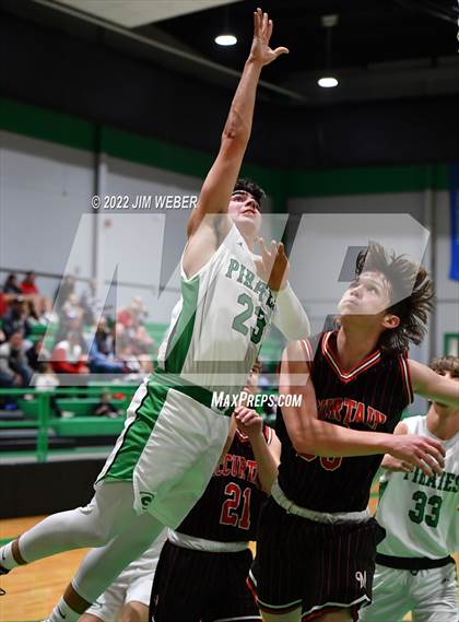 Thumbnail 2 in McCurtain @ Gore photogallery.