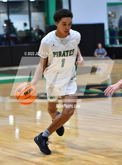 Thumbnail 3 in McCurtain @ Gore photogallery.